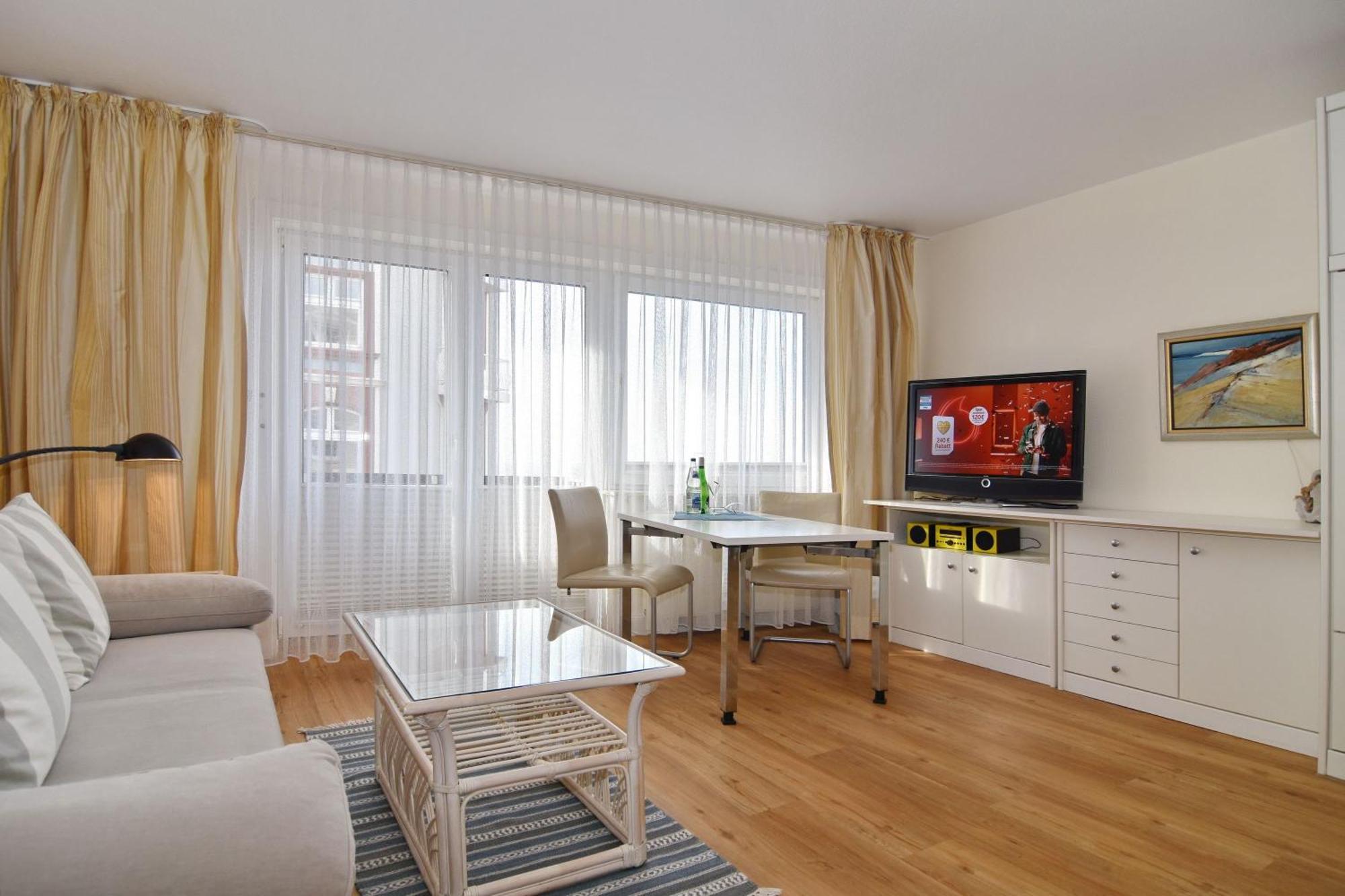 Inga, Whg 204, Seeblick Apartment